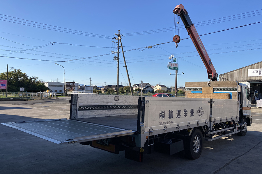 7tユニックゲート車